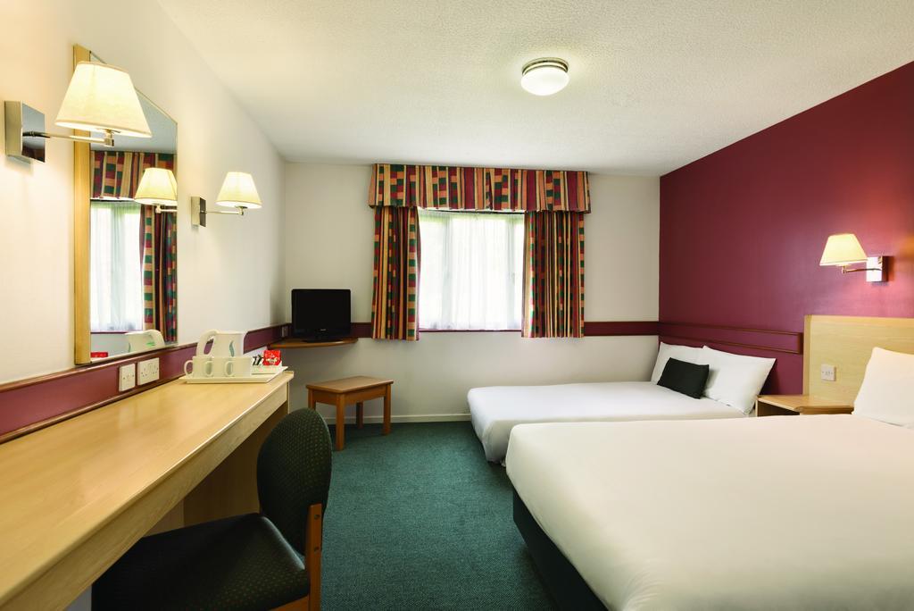 Days Bradford - Leeds 3* Brighouse